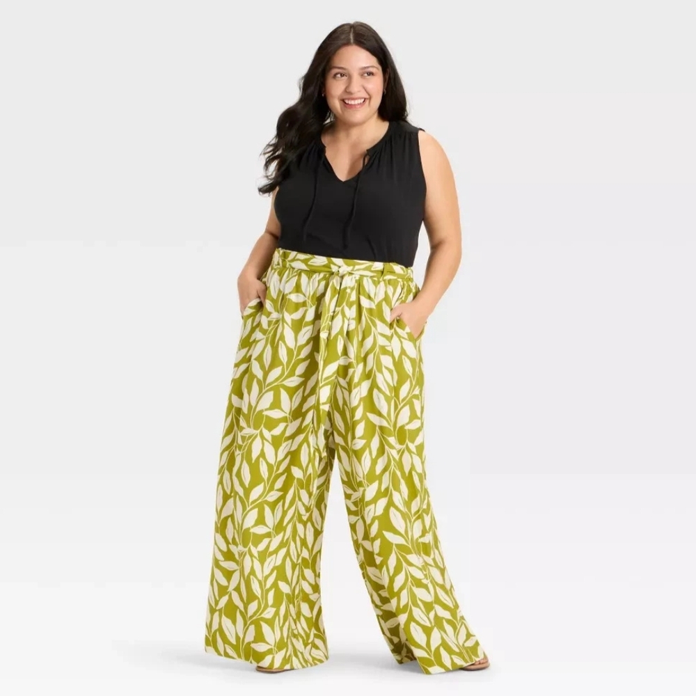NWT Green Leaf Flowy Wide-Leg Pants Size 3X